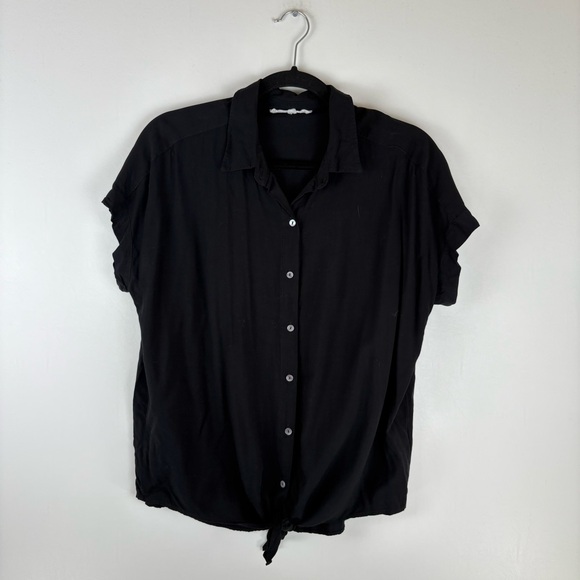 Jane Delancey Womens Large Button Short Sleeve Black Top Shirt Knot Hem Blouse - Picture 1 of 9